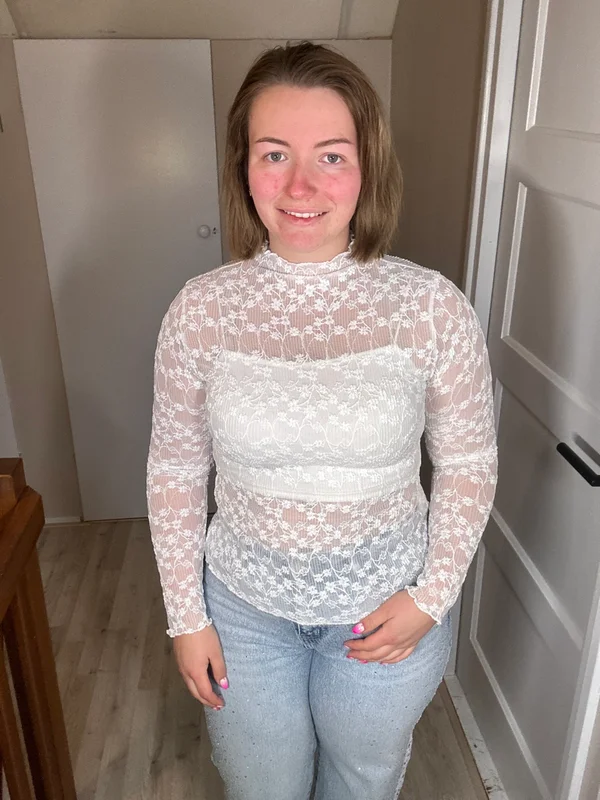 Witte Kanten Top met Hoge Hals – Stretch